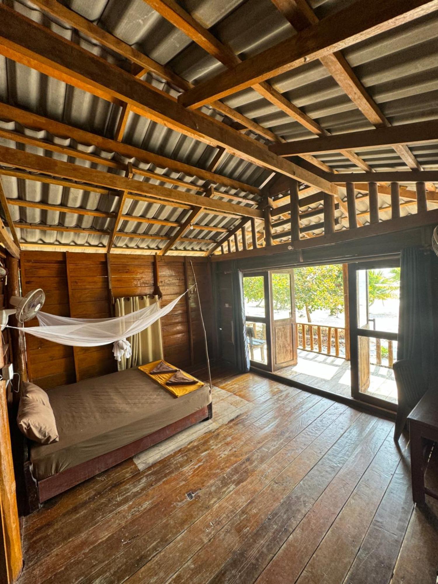 Rafikis Pansiyon Koh Rong Island Dış mekan fotoğraf